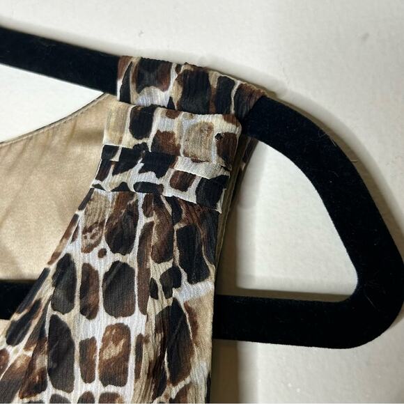 St. John Animal Print Sleeveless Tank Top Blouse 100% Silk Tan Cheetah Leopard - Picture 3 of 6